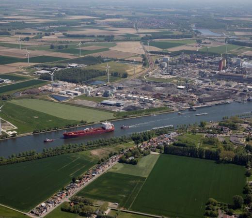 kanaal Sluiskil Yara